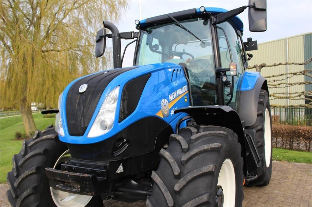 New Holland T6.155 - טרקטור חקלאי: תמונה 2 New Holland T6.155 - טרקטור חקלאי: תמונה 2