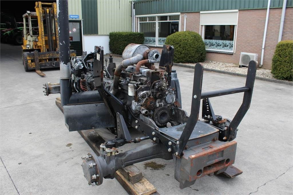 Renault Ares 626RZ - טרקטור חקלאי: תמונה 5 Renault Ares 626RZ - טרקטור חקלאי: תמונה 5