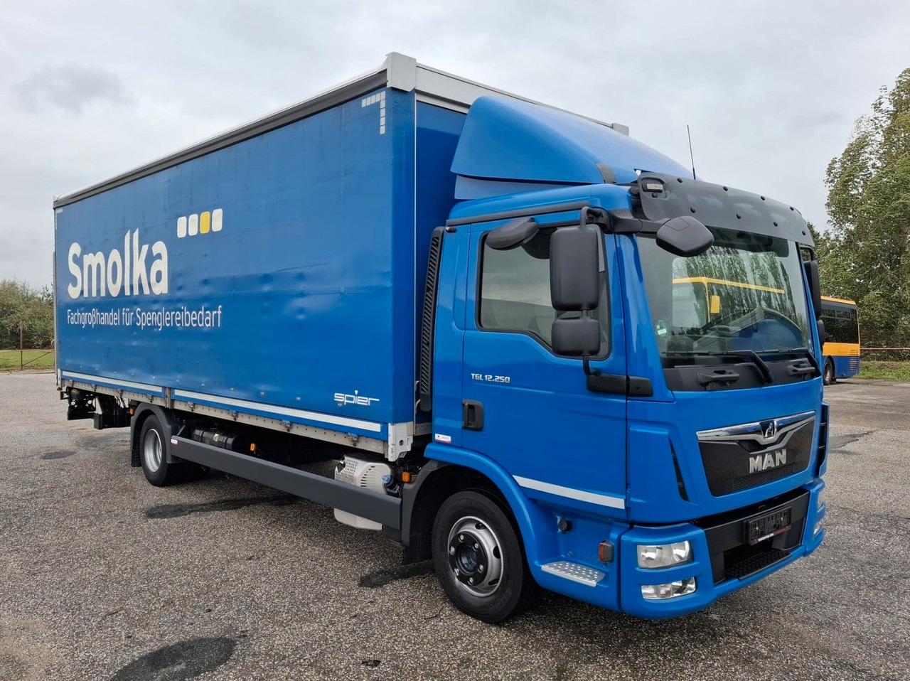 MAN TGL 12.250 BL 4x2 - משאית וילונות צד: תמונה 2 MAN TGL 12.250 BL 4x2 - משאית וילונות צד: תמונה 2