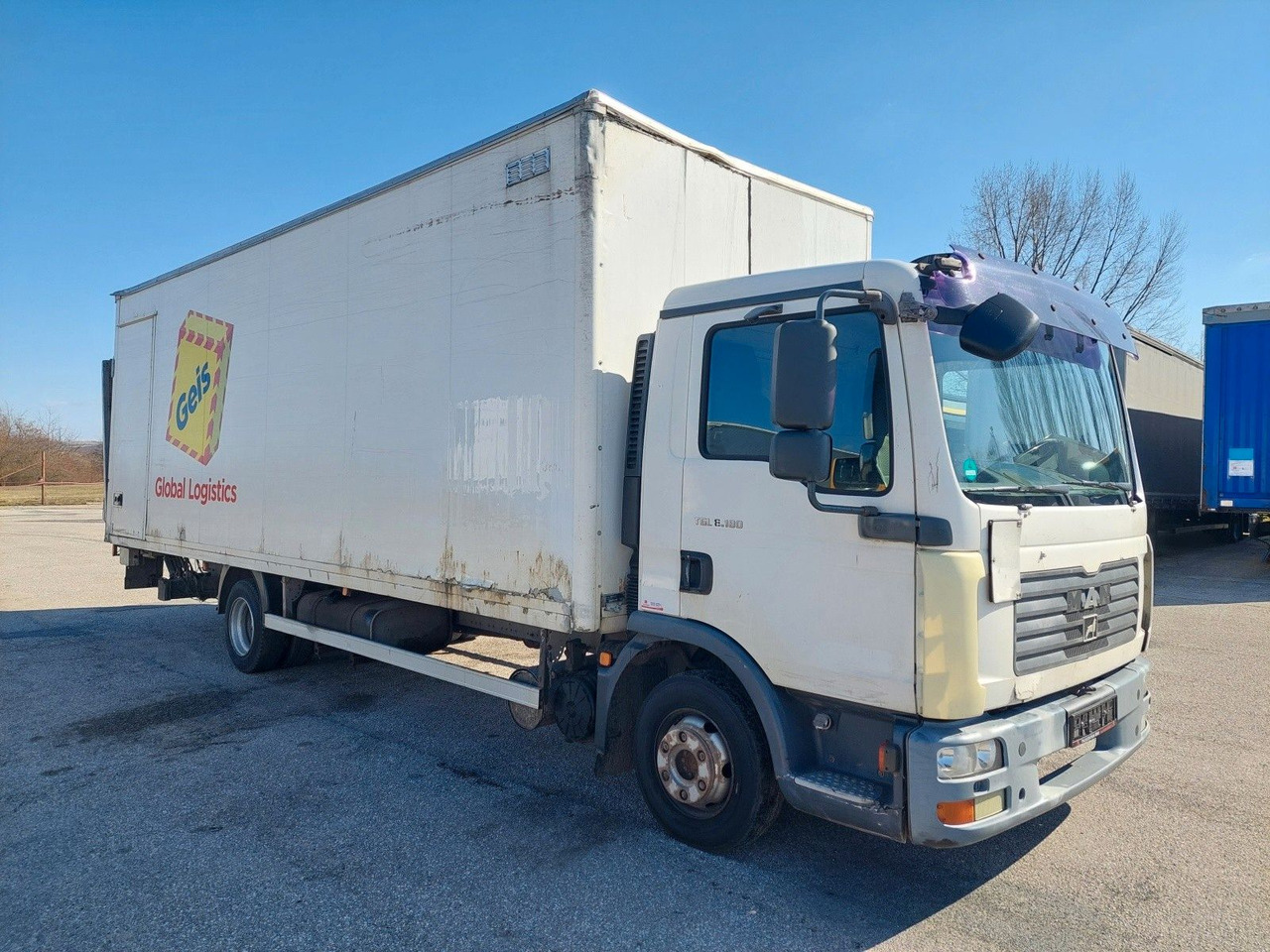 MAN TGL 7.180 4X2 BL - כלי רכב מסחרי עם תיבה: תמונה 2 MAN TGL 7.180 4X2 BL - כלי רכב מסחרי עם תיבה: תמונה 2