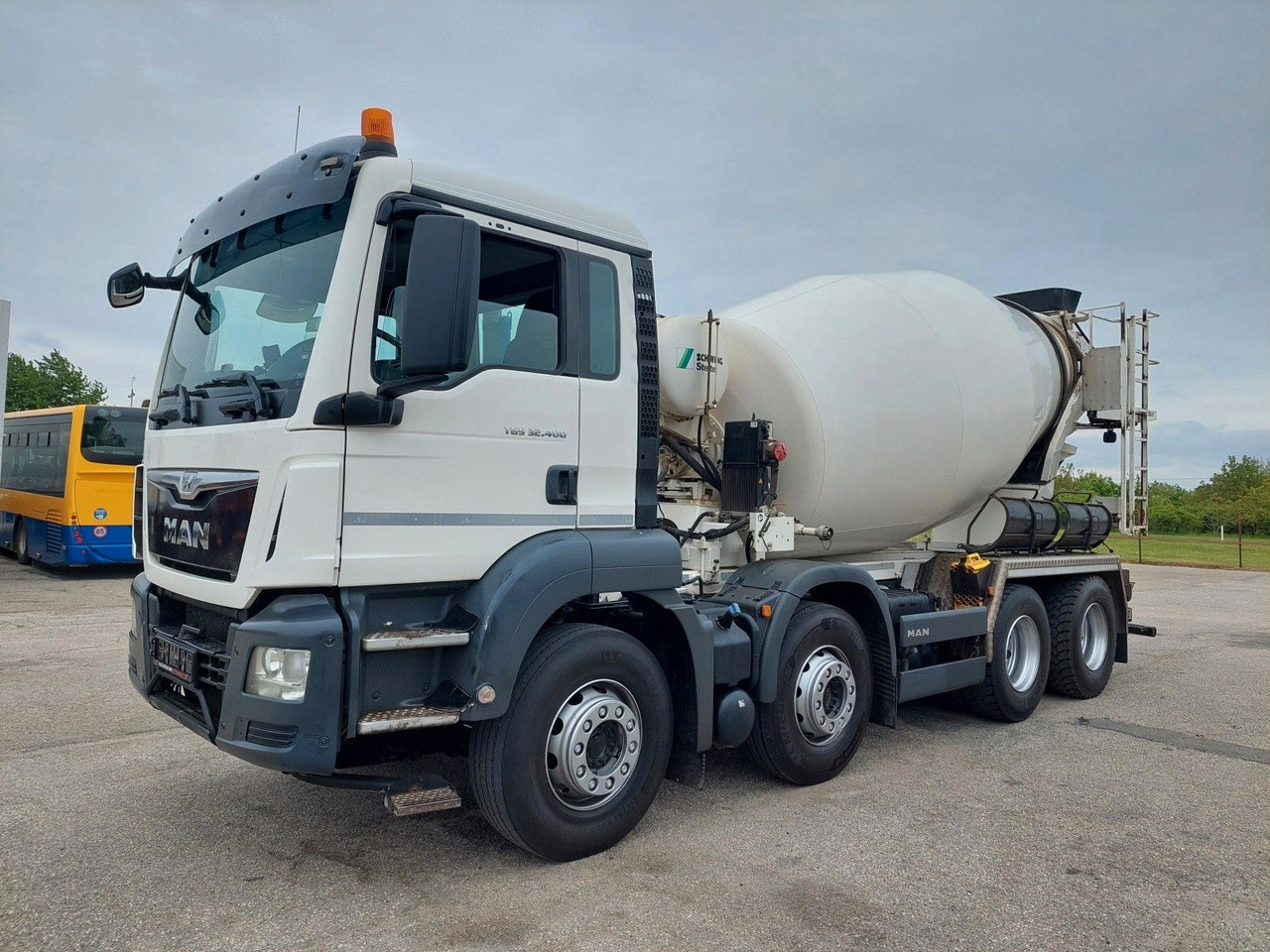 MAN TGS 32.400 8X4 BB Stetter 9 m³ - משאית מערבלת בטון: תמונה 1 MAN TGS 32.400 8X4 BB Stetter 9 m³ - משאית מערבלת בטון: תמונה 1