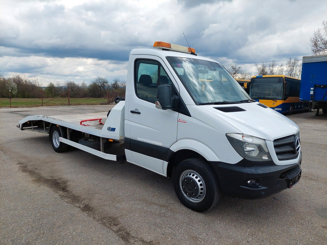 Mercedes-Benz Sprinter II 519 CDI - משאית גרירה: תמונה 2 Mercedes-Benz Sprinter II 519 CDI - משאית גרירה: תמונה 2