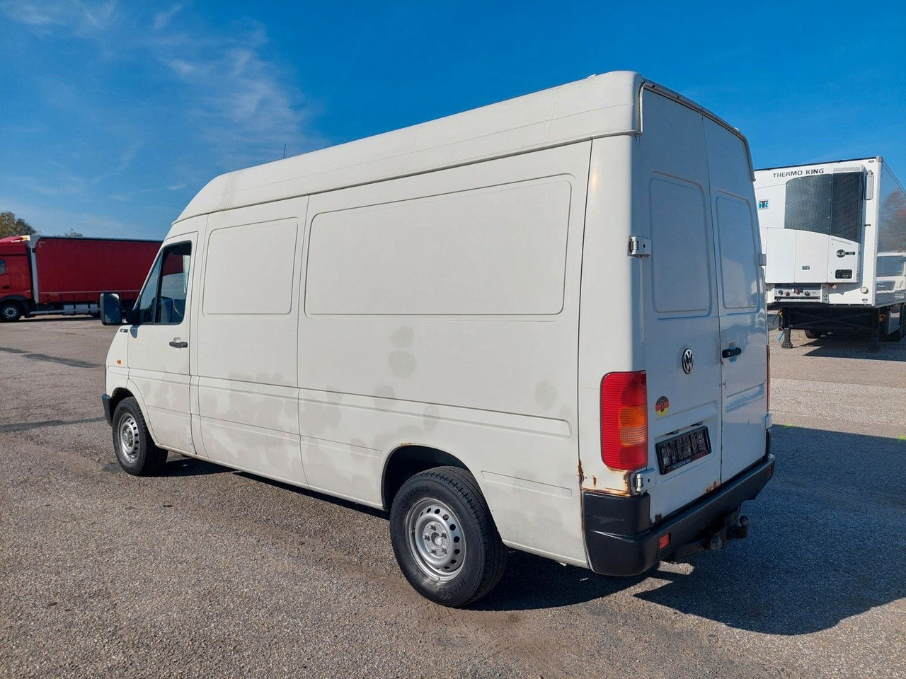 Volkswagen LT Kasten-Kombi 35 L2H2 Hochraum - כלי רכב מסחרי עם תיבה: תמונה 3 Volkswagen LT Kasten-Kombi 35 L2H2 Hochraum - כלי רכב מסחרי עם תיבה: תמונה 3
