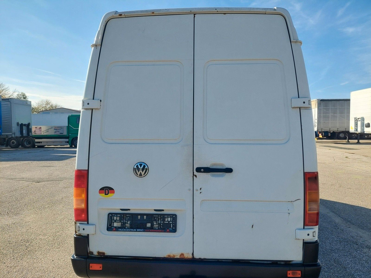 Volkswagen LT Kasten-Kombi 35 L2H2 Hochraum - כלי רכב מסחרי עם תיבה: תמונה 5 Volkswagen LT Kasten-Kombi 35 L2H2 Hochraum - כלי רכב מסחרי עם תיבה: תמונה 5