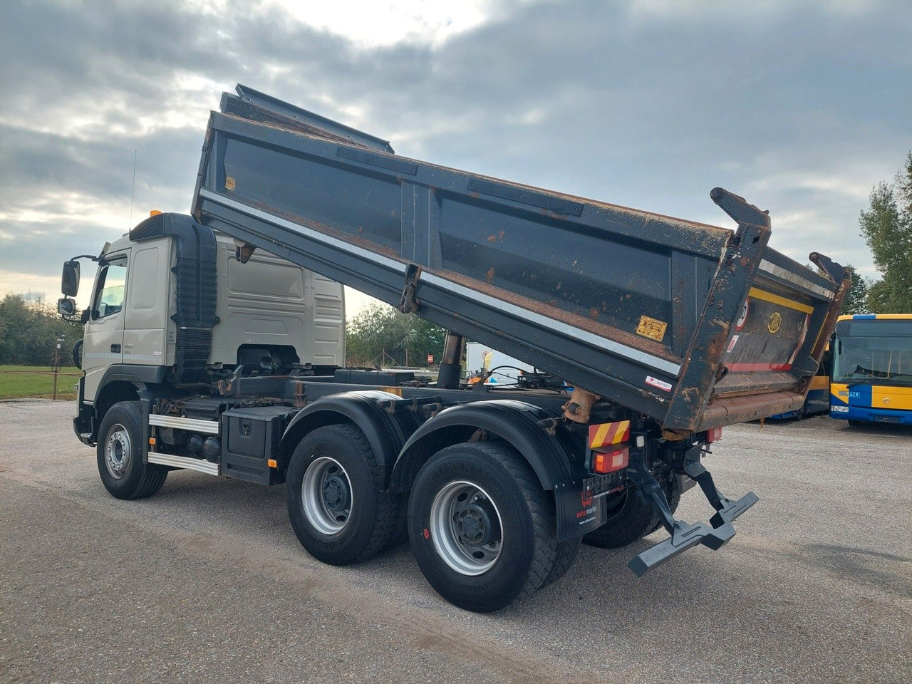 Volvo FMX 460 Meiller Bordmatik 6x4 - מזהיר: תמונה 3 Volvo FMX 460 Meiller Bordmatik 6x4 - מזהיר: תמונה 3