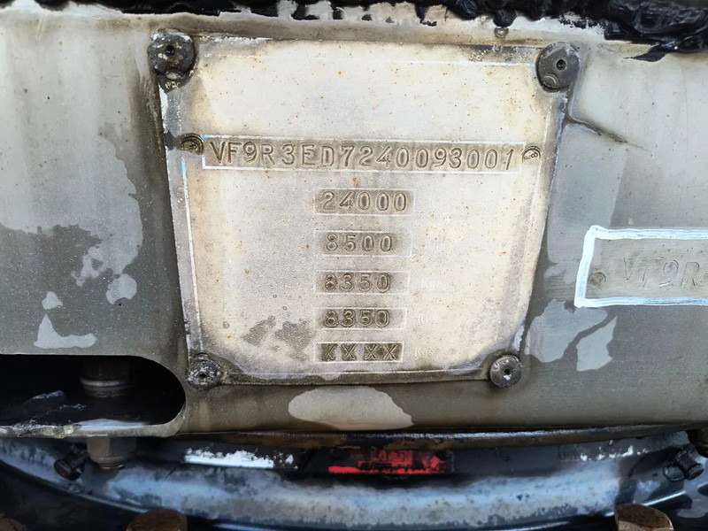 קרון נגרר עם מכל עבור הובלה של חלב ETA ISOLATED INOX TANK 15000L - 1 COMP: תמונה 15