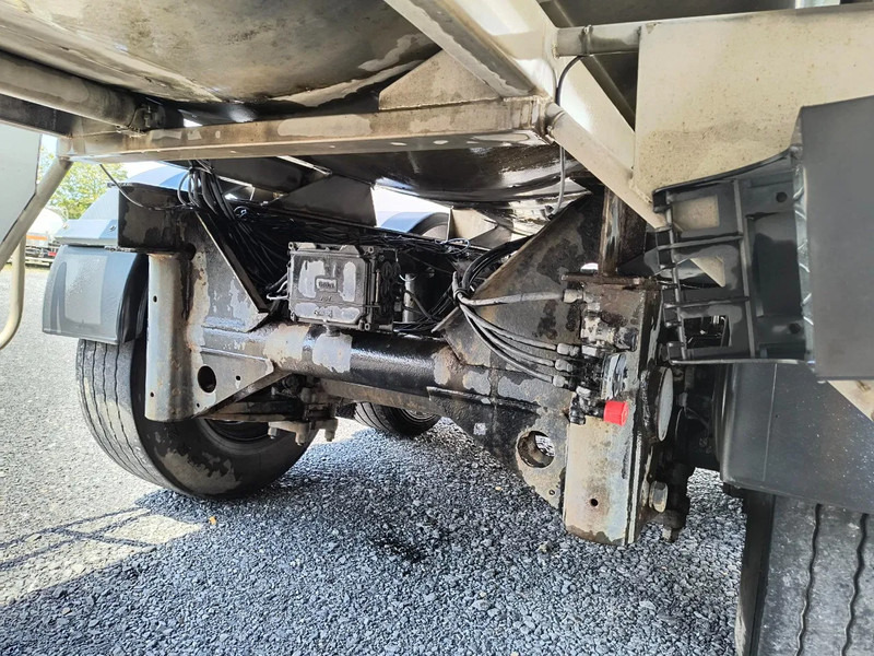 קרון נגרר עם מכל עבור הובלה של חלב ETA ISOLATED INOX TANK 15000L - 1 COMP: תמונה 9