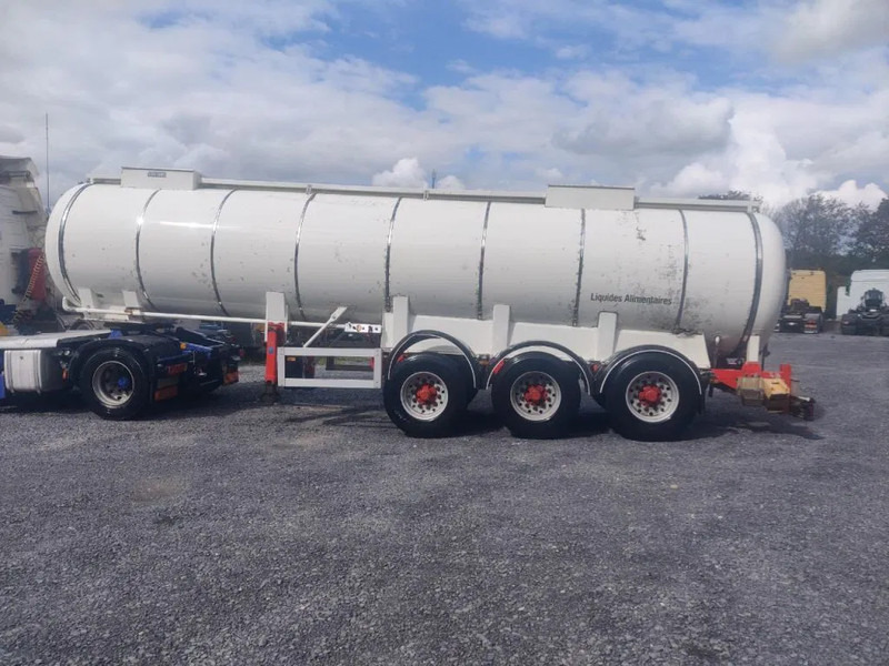 Feldbinder TANK AW5083 ISOLE 24000 L - 1 COMP - SEASALT WATER / FOODSTUFF - סמיטריילר מכל: תמונה 4 Feldbinder TANK AW5083 ISOLE 24000 L - 1 COMP - SEASALT WATER / FOODSTUFF - סמיטריילר מכל: תמונה 4