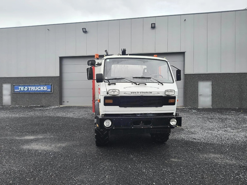 MAN 8.136 4X4 - QUARRY TRUCK - CRANE PM - ONLY 82730 KM - משאית מנוף: תמונה 2 MAN 8.136 4X4 - QUARRY TRUCK - CRANE PM - ONLY 82730 KM - משאית מנוף: תמונה 2