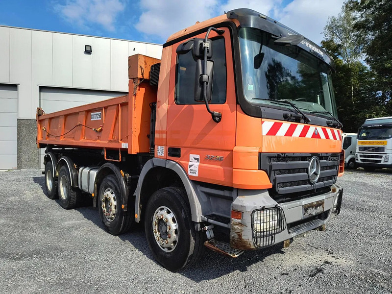 Mercedes-Benz Actros 3236 8X4 - 2 SIDE TIPPER/BI-BENNE - מזהיר: תמונה 3 Mercedes-Benz Actros 3236 8X4 - 2 SIDE TIPPER/BI-BENNE - מזהיר: תמונה 3