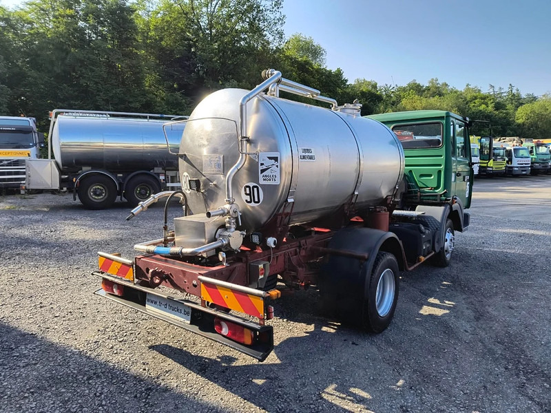 Renault Midliner S135 - ONLY 54 400KM - SMALL TANK 3680L INSULATED INOX - משאית מכל: תמונה 5 Renault Midliner S135 - ONLY 54 400KM - SMALL TANK 3680L INSULATED INOX - משאית מכל: תמונה 5
