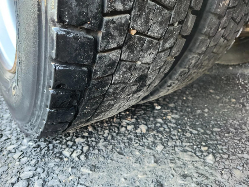 משאית מכל עבור הובלה של דלק Renault Midlum 300 DXI 13500L CARBURANT / FUEL - 4 COMP: תמונה 17