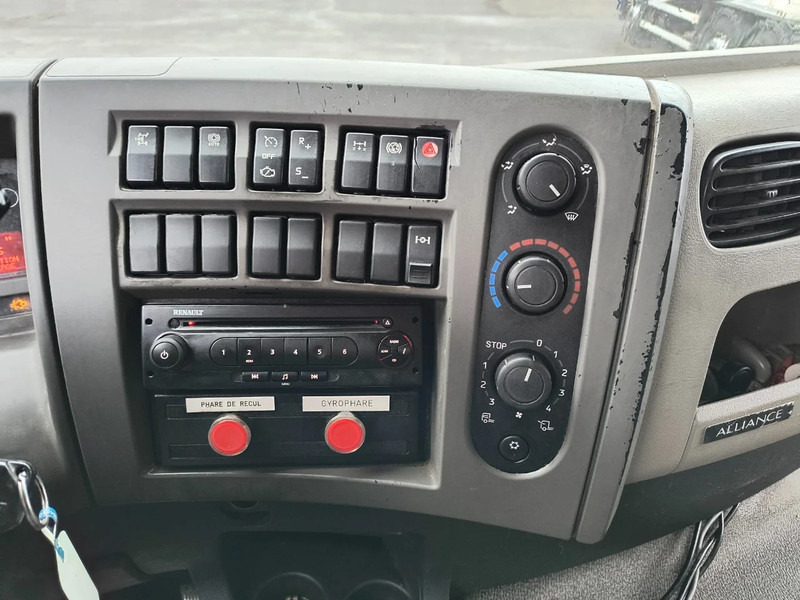 הַחכָּרָה Renault Premium 320 FUEL / CARBURANT 18000L - 5 COMP Renault Premium 320 FUEL / CARBURANT 18000L - 5 COMP: תמונה 9 הַחכָּרָה Renault Premium 320 FUEL / CARBURANT 18000L - 5 COMP Renault Premium 320 FUEL / CARBURANT 18000L - 5 COMP: תמונה 9