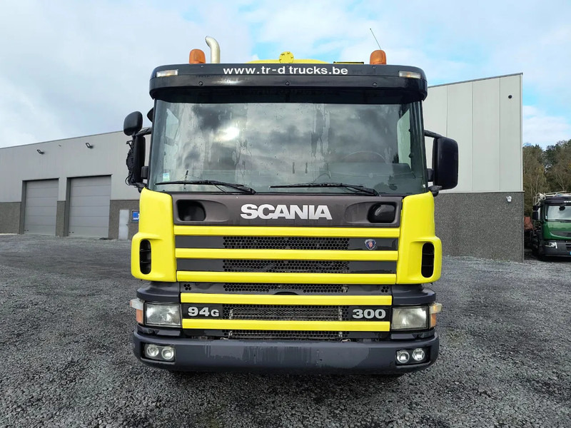Scania 94 G.300 6X2 FOODBULK SILO - 8 COMP. - STEERING AXLE - משאית מכל: תמונה 2 Scania 94 G.300 6X2 FOODBULK SILO - 8 COMP. - STEERING AXLE - משאית מכל: תמונה 2