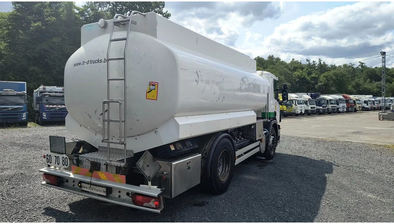 Scania P280 MANUAL GEARBOX- TANK 14000L- RETARDER - משאית מכל: תמונה 4 Scania P280 MANUAL GEARBOX- TANK 14000L- RETARDER - משאית מכל: תמונה 4