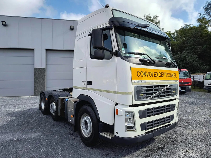 Volvo FH 13.520 6X2 - 90 TON - VOITH RETARDER - BIG AXLES - LIFTING AXLE - יחידת טרקטור: תמונה 3 Volvo FH 13.520 6X2 - 90 TON - VOITH RETARDER - BIG AXLES - LIFTING AXLE - יחידת טרקטור: תמונה 3