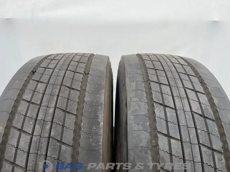 Bridgestone Bridgestone 315/70R22.5 DURAVIS R-STEER002 156/154 M M+S 3PMSF gebruikte set - צמיג עבור משאית: תמונה 2 Bridgestone Bridgestone 315/70R22.5 DURAVIS R-STEER002 156/154 M M+S 3PMSF gebruikte set - צמיג עבור משאית: תמונה 2