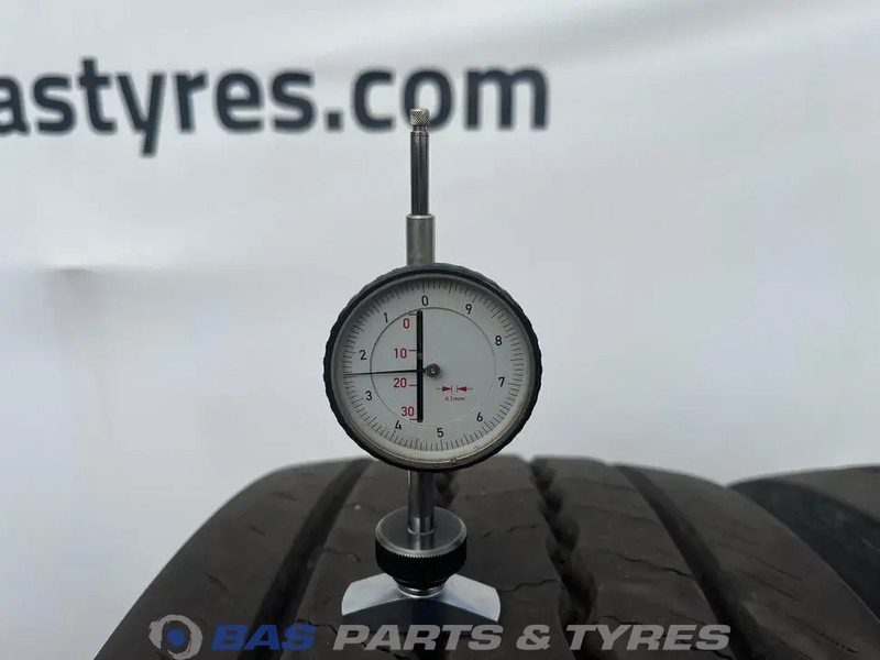 Continental  - צמיג עבור משאית: תמונה 3 Continental  - צמיג עבור משאית: תמונה 3