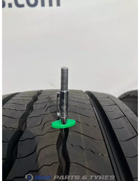 Continental  - צמיג עבור משאית: תמונה 3 Continental  - צמיג עבור משאית: תמונה 3