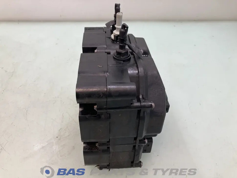 DAF AdBlue pomp DAF 1819797 - חלקי חילוף עבור משאית: תמונה 3 DAF AdBlue pomp DAF 1819797 - חלקי חילוף עבור משאית: תמונה 3