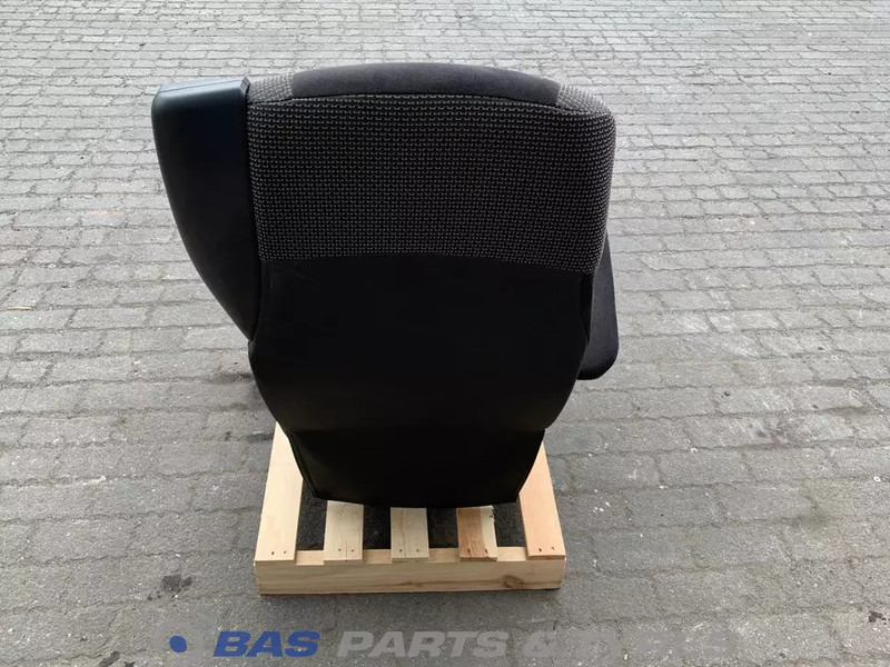 DAF CF Euro 6 - מושב עבור משאית: תמונה 3 DAF CF Euro 6 - מושב עבור משאית: תמונה 3