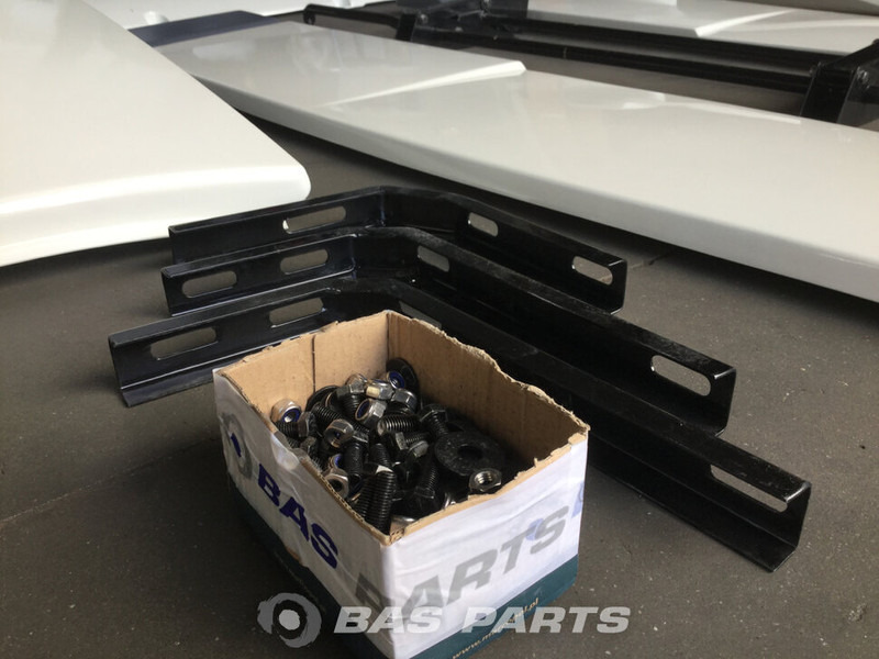 DAF XF105 Spoilerset DAF Super Space Cab L2H3 1291469 - אווירודינמיקה/ ספוילר עבור משאית: תמונה 2 DAF XF105 Spoilerset DAF Super Space Cab L2H3 1291469 - אווירודינמיקה/ ספוילר עבור משאית: תמונה 2