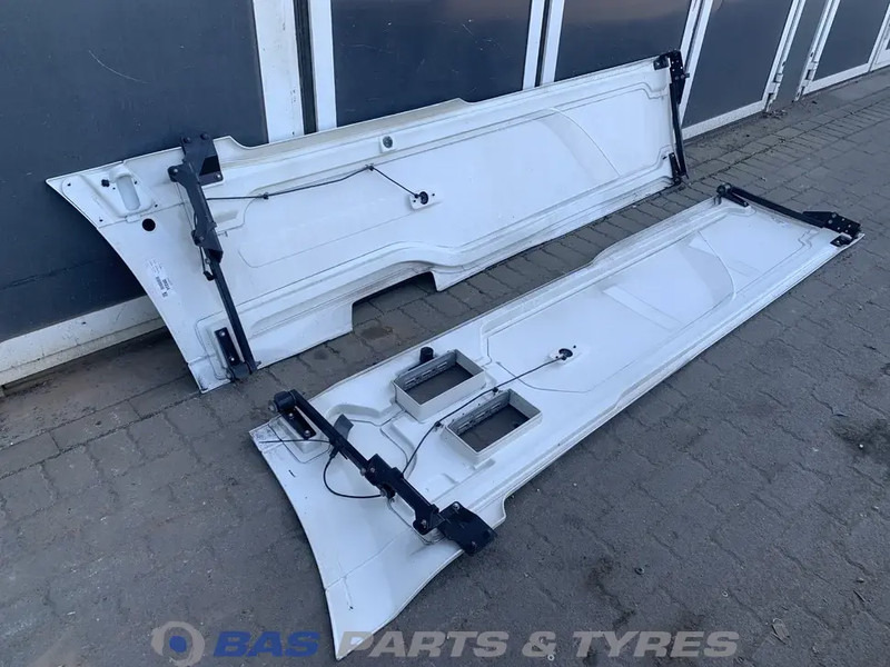 DAF XF106 Sideskirt Set DAF 1903109 - גוף וחלק חיצוני עבור משאית: תמונה 5 DAF XF106 Sideskirt Set DAF 1903109 - גוף וחלק חיצוני עבור משאית: תמונה 5