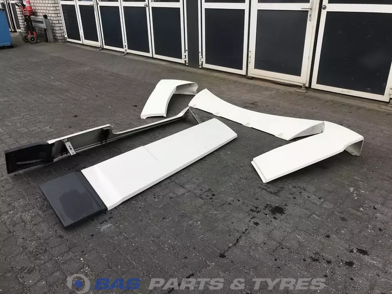 DAF XF106 - אווירודינמיקה/ ספוילר עבור משאית: תמונה 2 DAF XF106 - אווירודינמיקה/ ספוילר עבור משאית: תמונה 2