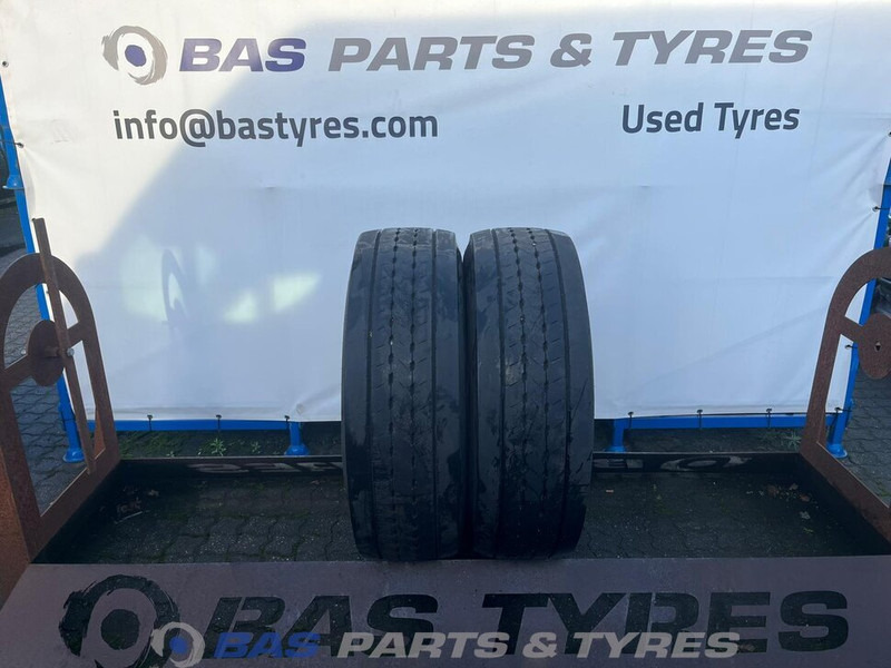 Goodyear Goodyear 315/70R22.5 FUELMAX S G2 156/150 M+S 3PMSF gebruikte set - צמיג עבור משאית: תמונה 1 Goodyear Goodyear 315/70R22.5 FUELMAX S G2 156/150 M+S 3PMSF gebruikte set - צמיג עבור משאית: תמונה 1