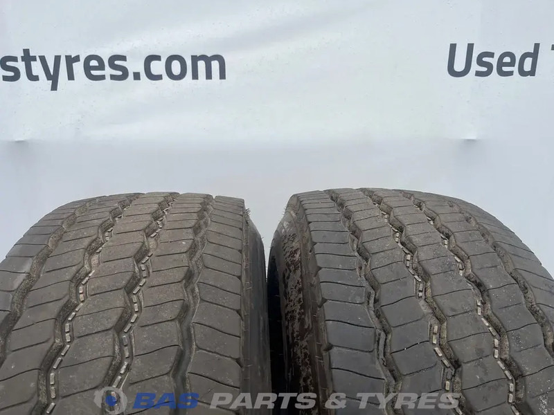 Goodyear Goodyear 385/65R22.5 OMNITRAC S 164 K M+S 3PMSF gebruikte set - צמיג עבור משאית: תמונה 2 Goodyear Goodyear 385/65R22.5 OMNITRAC S 164 K M+S 3PMSF gebruikte set - צמיג עבור משאית: תמונה 2