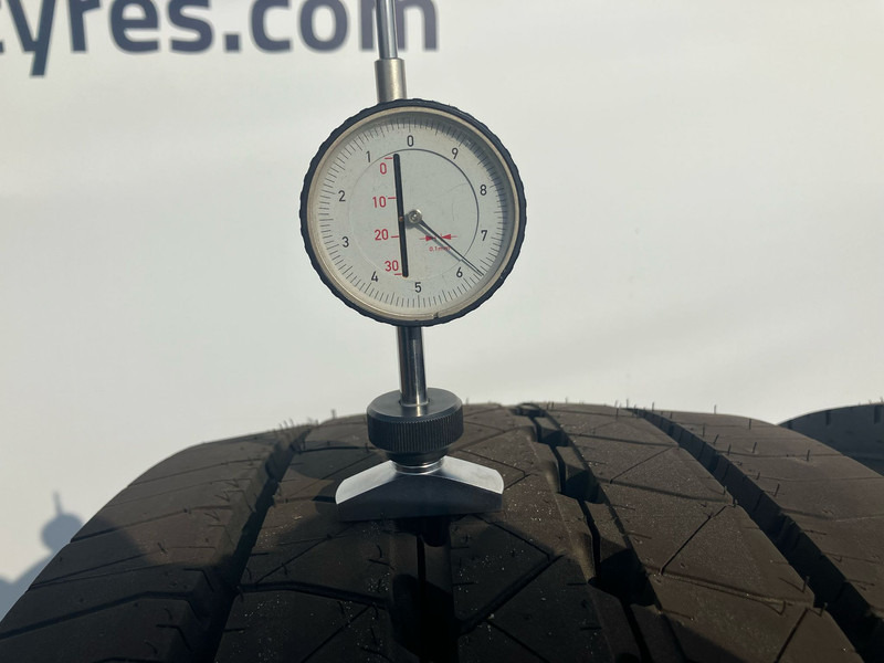 Goodyear - צמיג עבור משאית: תמונה 3 Goodyear - צמיג עבור משאית: תמונה 3