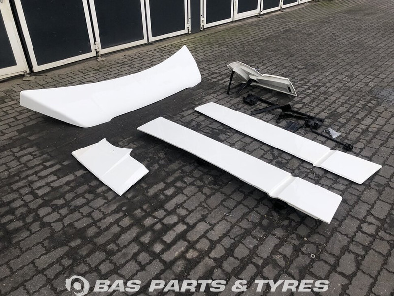 Mercedes-Benz Actros MP4 Spoilerset Mercedes StreamSpace L-cab L2H2 A 960 790 01 44 - אווירודינמיקה/ ספוילר עבור משאית: תמונה 3 Mercedes-Benz Actros MP4 Spoilerset Mercedes StreamSpace L-cab L2H2 A 960 790 01 44 - אווירודינמיקה/ ספוילר עבור משאית: תמונה 3
