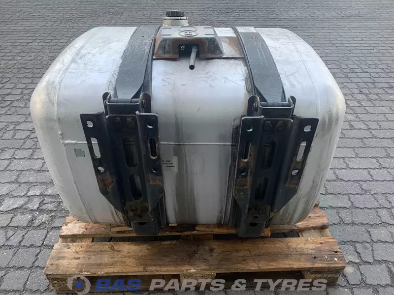 Mercedes-Benz Brandstoftank Mercedes 430 Liter A 960 475 27 03 - מכל דלק עבור משאית: תמונה 3 Mercedes-Benz Brandstoftank Mercedes 430 Liter A 960 475 27 03 - מכל דלק עבור משאית: תמונה 3