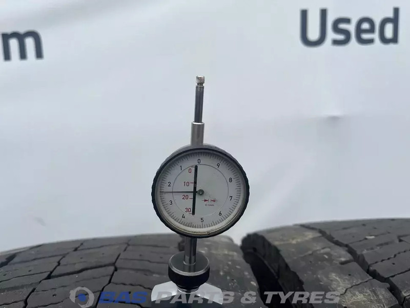 Michelin Michelin 315/70R22.5 X MULTI D 154/150 M+S 3PMSF gebruikte set - צמיג עבור משאית: תמונה 3 Michelin Michelin 315/70R22.5 X MULTI D 154/150 M+S 3PMSF gebruikte set - צמיג עבור משאית: תמונה 3