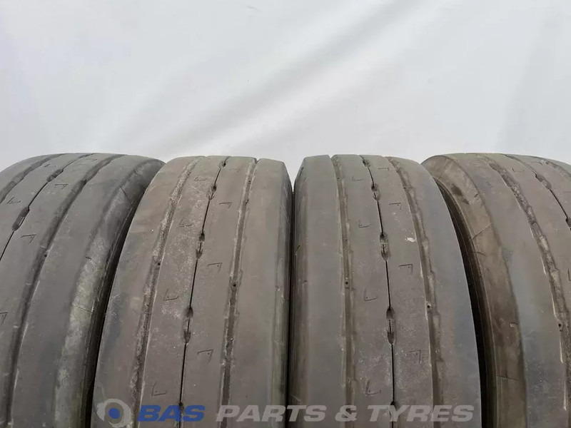 Michelin - צמיג עבור משאית: תמונה 2 Michelin - צמיג עבור משאית: תמונה 2