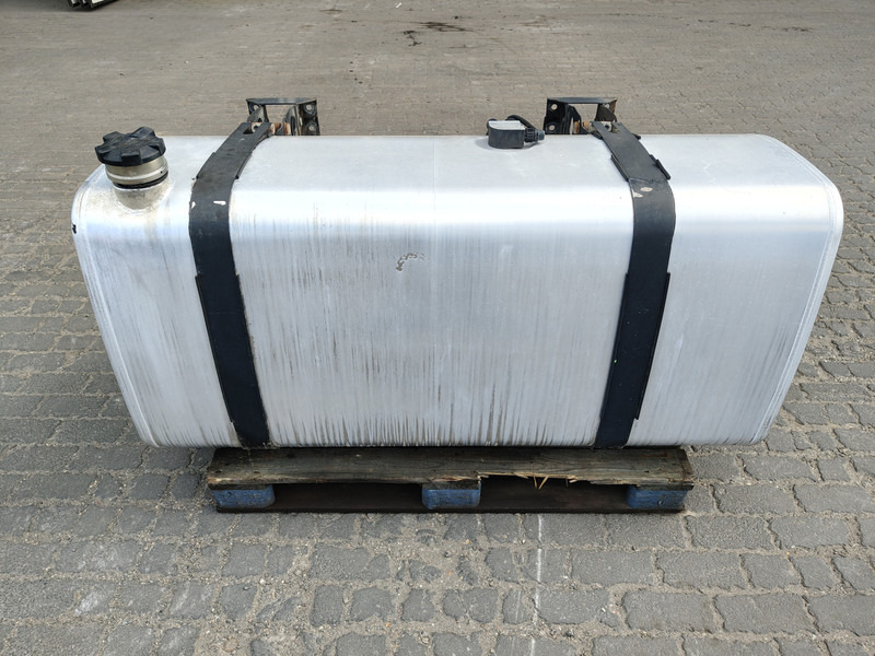 Renault Brandstoftank Renault 610 Liter G0000171 - מכל דלק עבור משאית: תמונה 1 Renault Brandstoftank Renault 610 Liter G0000171 - מכל דלק עבור משאית: תמונה 1