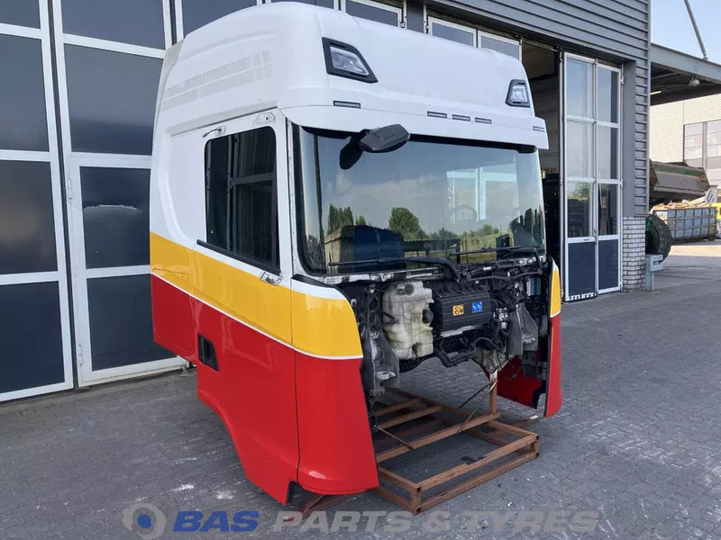 Scania S-Serie NextGen Scania CS-20 Highline L2H2 2044113 - תא ופנים הרכב עבור משאית: תמונה 2 Scania S-Serie NextGen Scania CS-20 Highline L2H2 2044113 - תא ופנים הרכב עבור משאית: תמונה 2