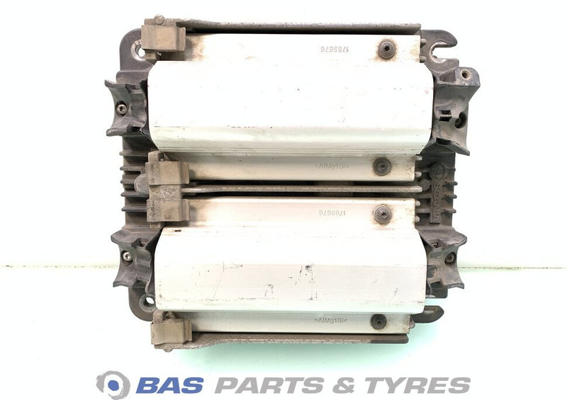 Scania - ECU עבור משאית: תמונה 1 Scania - ECU עבור משאית: תמונה 1