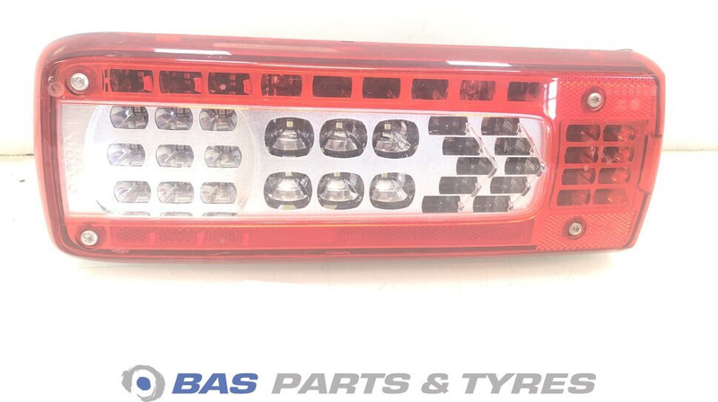 Volvo Achterlicht Rechts Volvo 21735299 - פנס אחורי עבור משאית: תמונה 1 Volvo Achterlicht Rechts Volvo 21735299 - פנס אחורי עבור משאית: תמונה 1