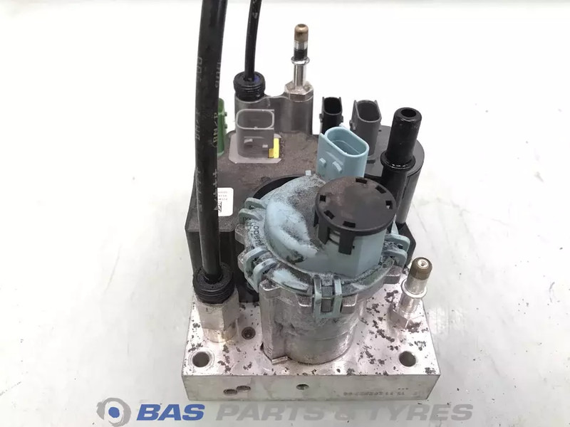 Volvo AdBlue pomp Volvo 21679299 - חלקי חילוף עבור משאית: תמונה 4 Volvo AdBlue pomp Volvo 21679299 - חלקי חילוף עבור משאית: תמונה 4