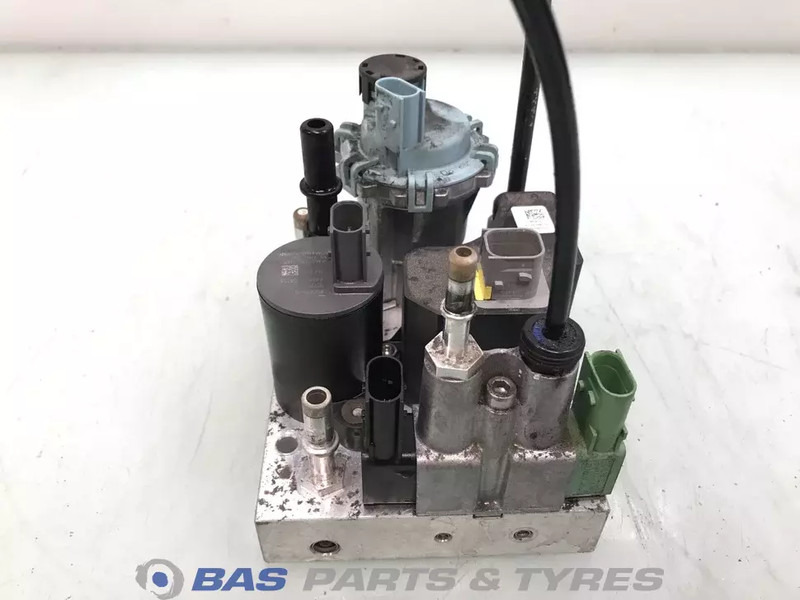 Volvo AdBlue pomp Volvo 21679299 - חלקי חילוף עבור משאית: תמונה 2 Volvo AdBlue pomp Volvo 21679299 - חלקי חילוף עבור משאית: תמונה 2