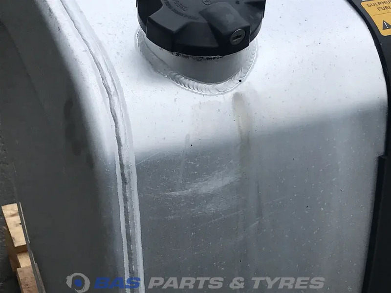 מכל דלק עבור משאית Volvo Brandstoftank Volvo 450 Liter G0000124: תמונה 7