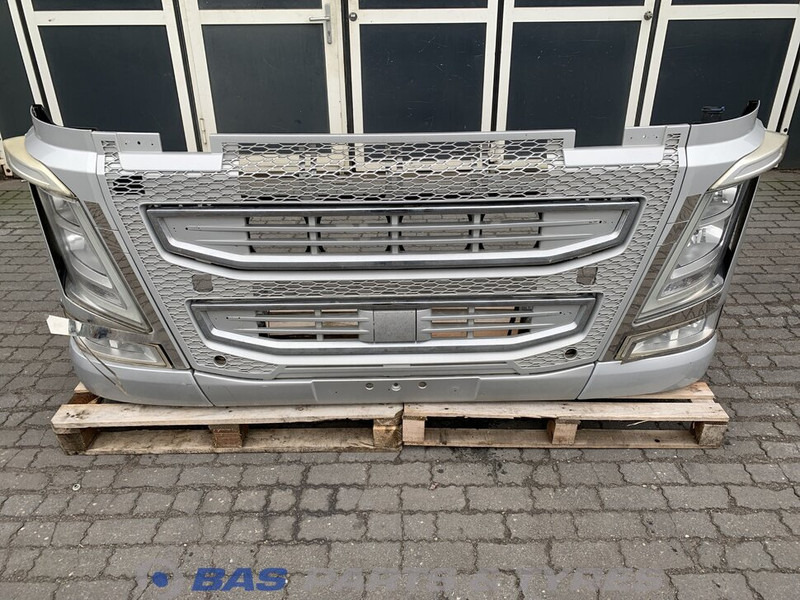 Volvo FH4 Bumper Volvo 21221130 - פגוש עבור משאית: תמונה 1 Volvo FH4 Bumper Volvo 21221130 - פגוש עבור משאית: תמונה 1