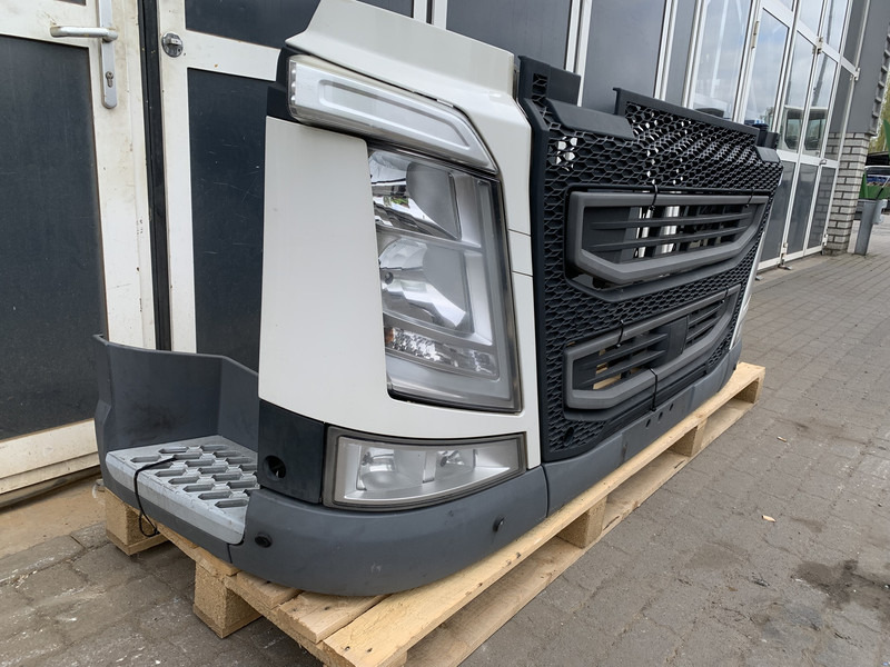 Volvo FH4 Bumper Volvo 21221138 - פגוש עבור משאית: תמונה 3 Volvo FH4 Bumper Volvo 21221138 - פגוש עבור משאית: תמונה 3