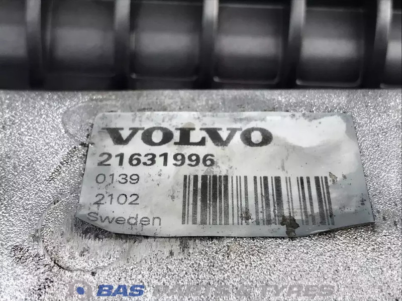 Volvo FH4 Koelerpakket Volvo G13C 460 K5 21208268 - רדיאטור עבור משאית: תמונה 4 Volvo FH4 Koelerpakket Volvo G13C 460 K5 21208268 - רדיאטור עבור משאית: תמונה 4