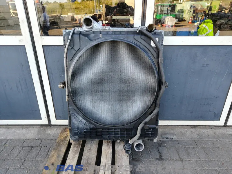 Volvo FH4 - רדיאטור עבור משאית: תמונה 3 Volvo FH4 - רדיאטור עבור משאית: תמונה 3
