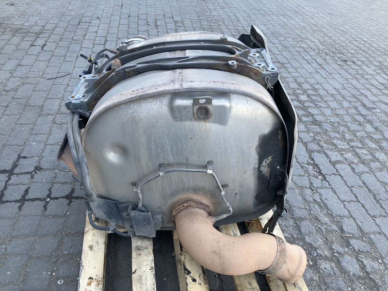 Volvo FH4 - עמם-פליטה עבור משאית: תמונה 3 Volvo FH4 - עמם-פליטה עבור משאית: תמונה 3