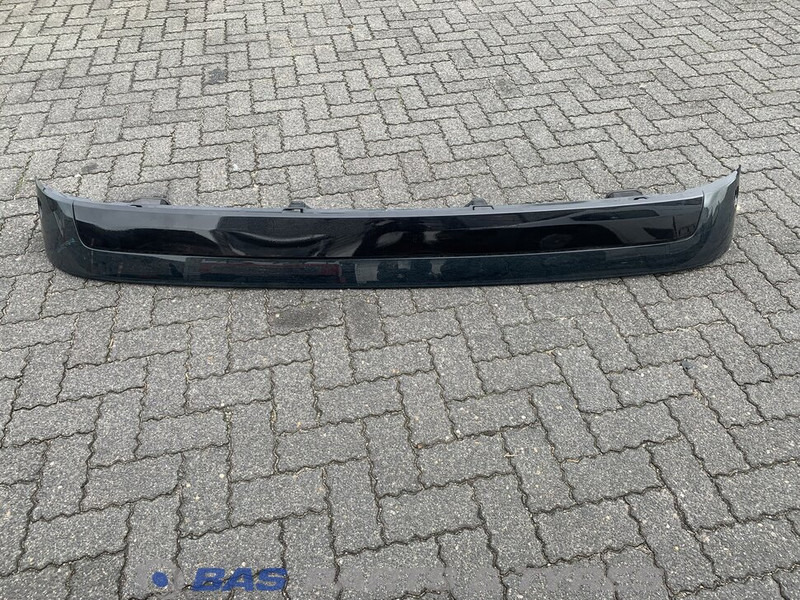 Volvo FH4 - סוכך שמש עבור משאית: תמונה 1 Volvo FH4 - סוכך שמש עבור משאית: תמונה 1