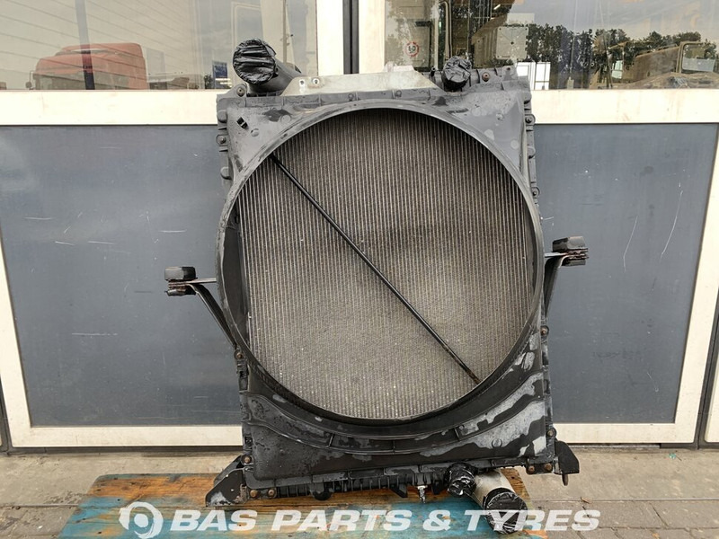 Volvo FM3 Koelerpakket Volvo D11C 330 1676631 - רדיאטור עבור משאית: תמונה 1 Volvo FM3 Koelerpakket Volvo D11C 330 1676631 - רדיאטור עבור משאית: תמונה 1