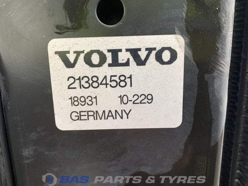 Volvo FM3 Koelerpakket Volvo D11C 330 1676631 - רדיאטור עבור משאית: תמונה 4 Volvo FM3 Koelerpakket Volvo D11C 330 1676631 - רדיאטור עבור משאית: תמונה 4